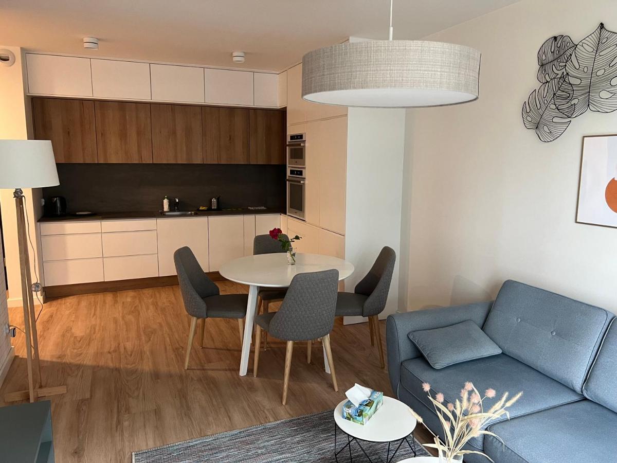 Apartament Mieszczanski Klima-Parkigfree2X-Netflix-Youtube Βρότσλαβ Εξωτερικό φωτογραφία
