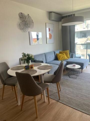 Apartament Mieszczanski Klima-Parkigfree2X-Netflix-Youtube Βρότσλαβ Εξωτερικό φωτογραφία